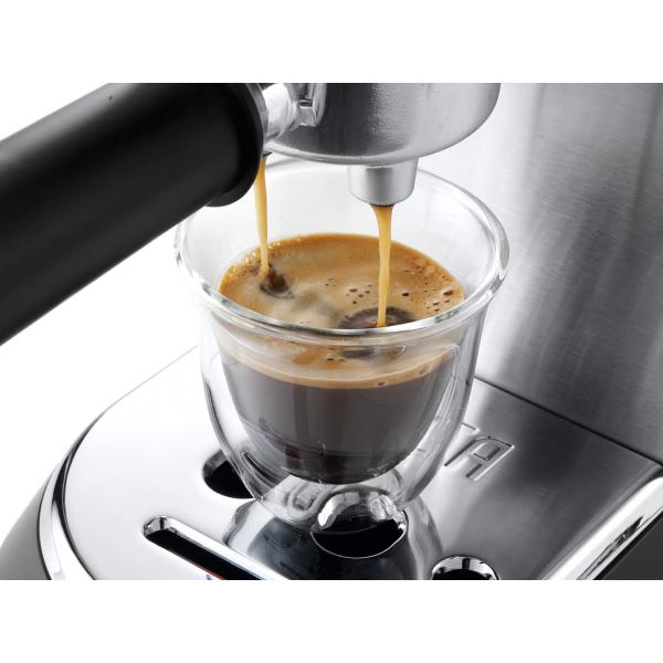 Delonghi EC685. M dedica manuale di stile espresso argento