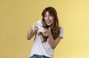 En España, las mujeres superan a los hombres en la práctica del mobile gaming